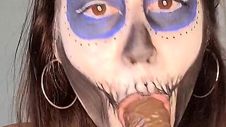 Amateur voyeur webcam BBW sucks cock for facial