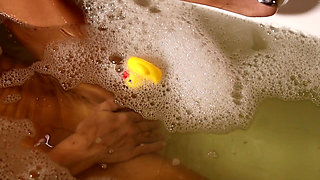 Masturbating in the Bath and Then My Frined Comes.