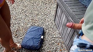 J Mac In / - Advoree A Public Vibing