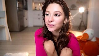 Brunette Solo Webcam Masturbation