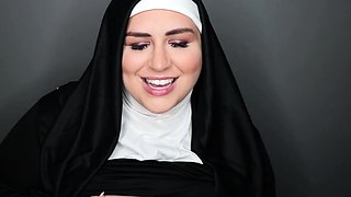 Big Boob hotty masturbate