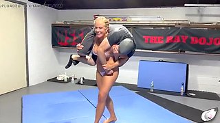 Amateur Blonde Bikini MILF Lift and Carry Strong Woman Domination HD
