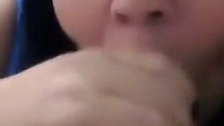 Naughty Stepdaughter Pauses the Movie and Gives a Blowjob Swallowing the Sperm