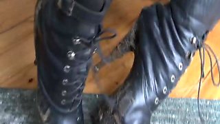 Filthy Shoe Idolize