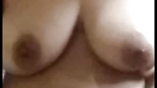 Come with me before I take a shower, look at me naked first. delicious vagina