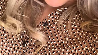 hot amateur blonde close up masturbation HD