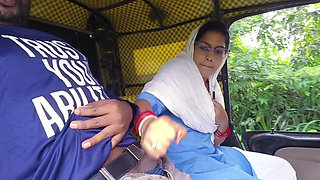 A Beautiful Indian Stanger Girl Sucked My Dick,when I Was Masturbating Inside the Auto