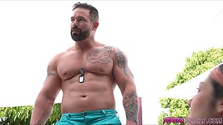 Teen Violet Gems Gives Stepdad a Rock-Hard Boner