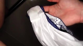 Hot amateur asian webcam babe