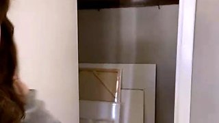 Milf brunette dildo masturbate