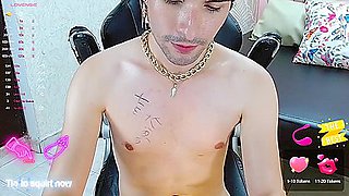 Young Twink Uncut Jerking Off For Stepdaddy At Camera Until Cum A Big Shoot - Joven Colombiano Paja Solo