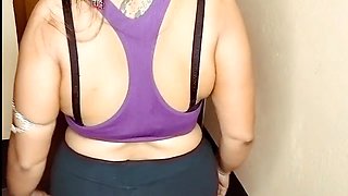 Rose Fuck Gym Trainer For Free Membership