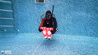 Underwater Scuba Date in My Tight Wetsuit: 2nd Date Cum Play