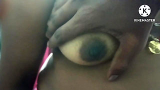 Hot wife ofter both sowing big bobs and faking