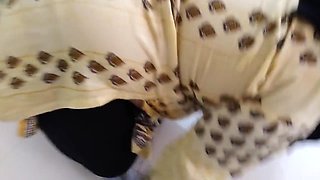 Punjab Muslim Hot Aunty Was Cleaning The House When Neighbor Guy Saw Her And Fucked - Desi Sex