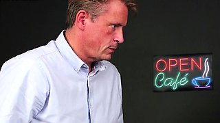 Pubilc amateur CFNM giving head