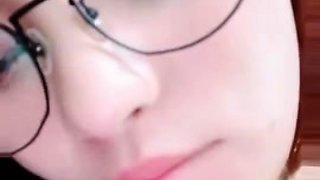Close up teen wet pussy orgasm