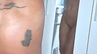 Full Body in Lettyblond Cream