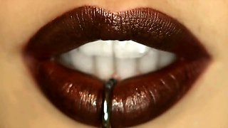 Mature Mom Erica Lauren Fucks Her Young Admirer in the Kitchen!