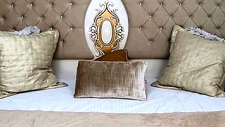 Brunette Solo Webcam Masturbation