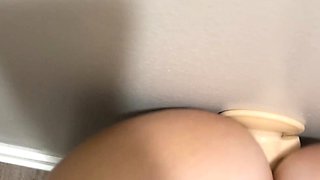 Big boobs milf masturbates with her dildo