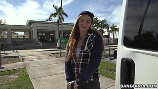 Bang Bus - Big Butt White Chick Ride The Bus