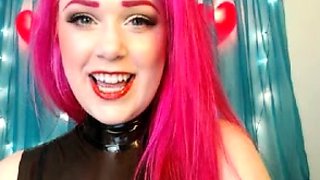 Amateur redhead masturbates then gives a blowjob