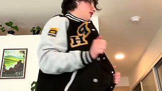 Brunette Solo Webcam Masturbation