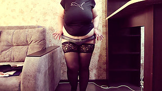 Shaking Big Butt in New Panties. a Mature Wife Tries on Big Panties.