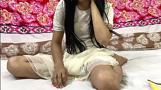 The Virgin Girl Asked to Fuck Her Pussy After Seeing Her Tuition Teacher's Thick Cock