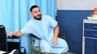 Foursome on the clinic with slutty medics
