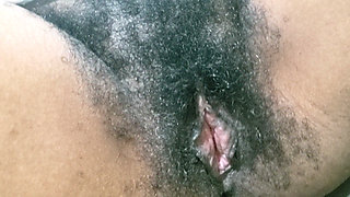 Pussy sex in the company of British amateur creates a seductive adult fantasy filled with natural chemistry