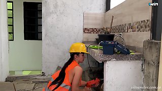 Silvana Lee's Secret Passion with a Boss's Stepson