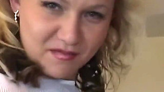 The Pig Eats My Vagina