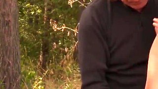 Pannendienst 4: Scene 2 Hot German girl fucks outdoors