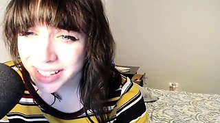 Brunette Solo Webcam Masturbation