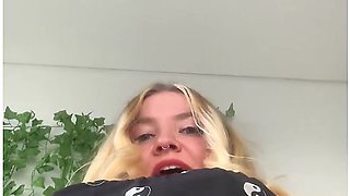 Pov Bombshell Stepmom Seduces You While Family Is Away