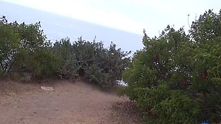 Malibu Beach Blowjob: Deepthroating to a Cumshot Finish