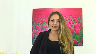 Beautiful Curvy MILF Sophia Delane Masturbating In Her Black Stockings