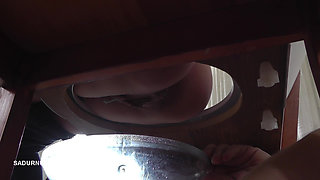 Mistress Tatjana Needs to Pee