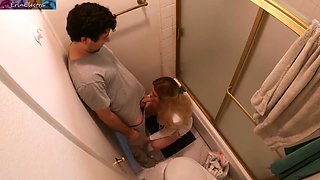 Stepmom And Stepson Have A Secret Rendez-vous In The Bathroom During A Family Dinner