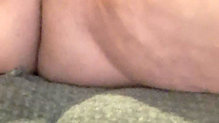 Rubbing the Clit Until I Cum