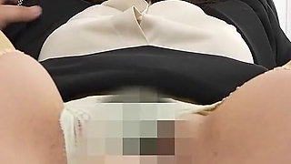 Married Woman Turns Lewd Ol Drenched by Male Scent! Becomes Perverted Slut Sticky Pussy Sucks Male Employees' Cocks!