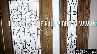 Homeless stalker watch Latina MILF fuck