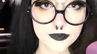 Close up MiLF getting it in the ass