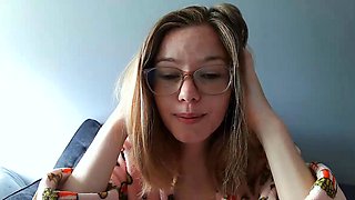 Blonde emo amateur solo masturbation