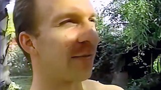 Anita B mesmerizes with vintage passion in a thrilling intimate release