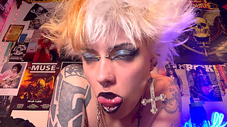 Goth Nostril Flaring, Rubbing Dildo, Drooling in Lipstick