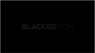 Legendary Milf Phoenix Marie Goes Airtight With 3 Monster Bbcs