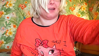 Lonely stepson seduce stepmom to fuck